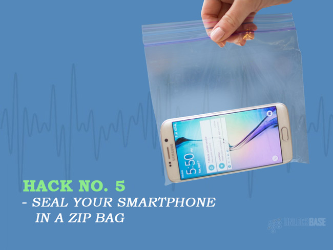 Seal your smartphone in a zip bag